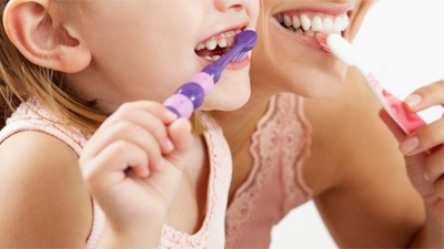 Çocuklarda İlk Diş Fırçalama